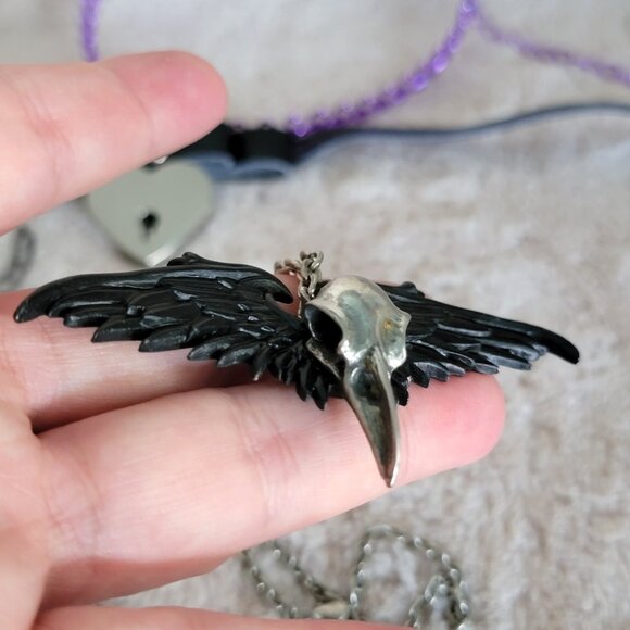 Lot of Gothic Goth Jewelry - Skulls Dragon Red Crystal Chokers Necklaces Earring - Picture 8 of 11